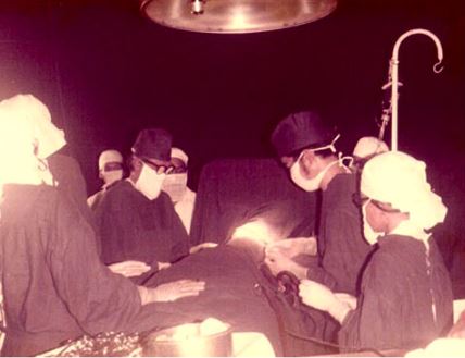 Sejarah Bedah Torak thoractomy under local anaesthesia 22