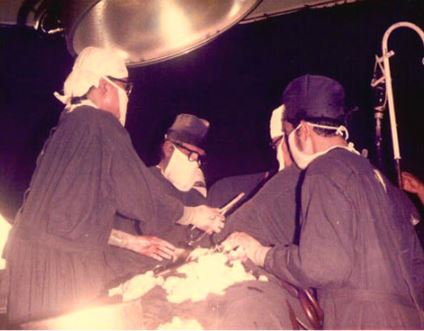 Sejarah Bedah Torak thoractomy under local anaesthesia 23