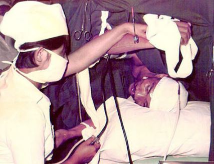 Sejarah Bedah Torak thoractomy under local anaesthesia 29